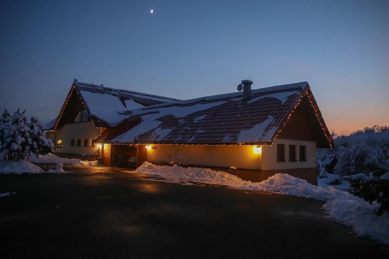 Apartman Kinskych Rožnov pod Radhoštěm Exteriör bild